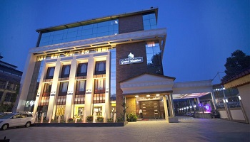 Hotel Grand Mumtaz
